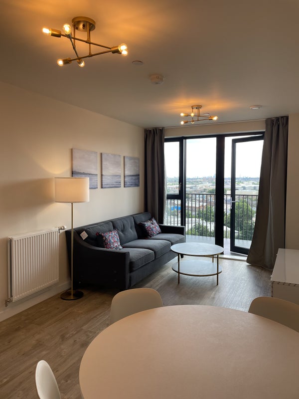 'Brand New Large One Bed Apartment in Wembley Park' Room to Rent from