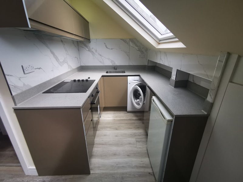 'Excellent Condition Studio In The Dalston Area' Room to Rent from