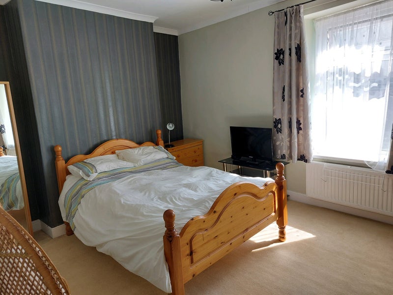 'Penarth town house' Room to Rent from SpareRoom