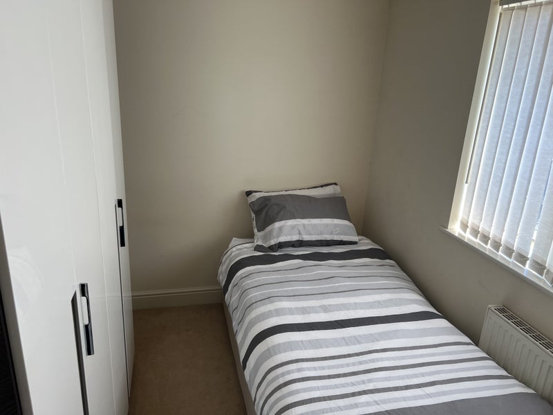 'ASHFORD (Heathrow/Shepperton Studios)' Room to Rent from SpareRoom