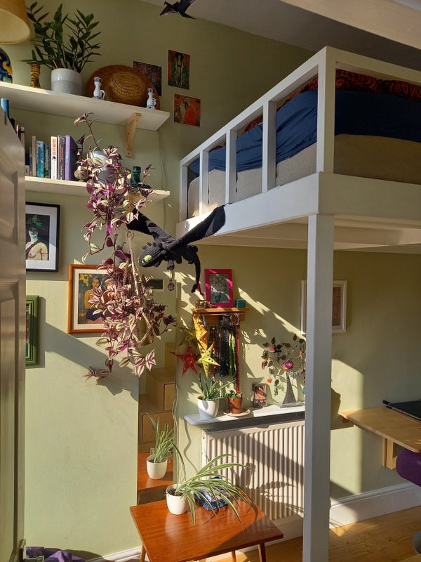 Photo 1: MEZZANINE ROOM