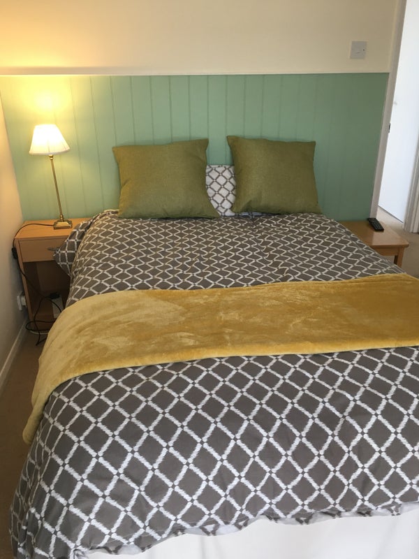 Photo 1: room for single use