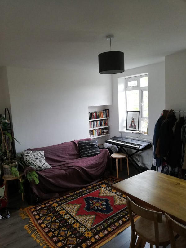 'Lovely double room in Walworth/E&C (SE17)' Room to Rent from SpareRoom