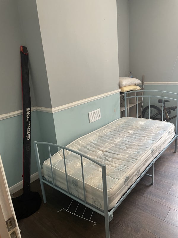 'Room Hastings ' Room to Rent from SpareRoom