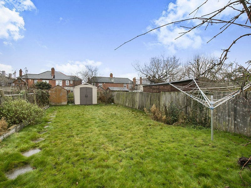 '5/6 Bedroom House To Rent Bromly/Catford SE6 2Ns' Room to Rent from