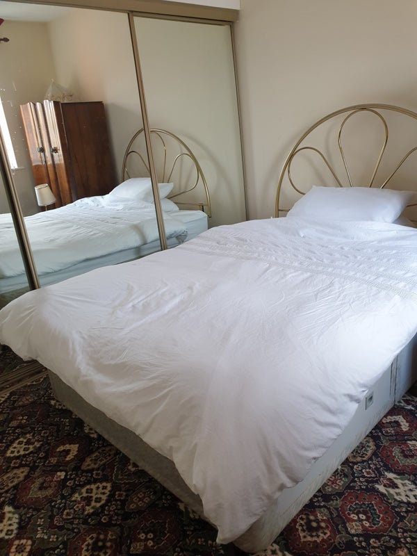 Photo 1: Bedroom 2