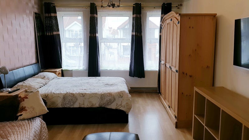 Photo 1: Understorage Double Bed, 3 Large North Facing Windows