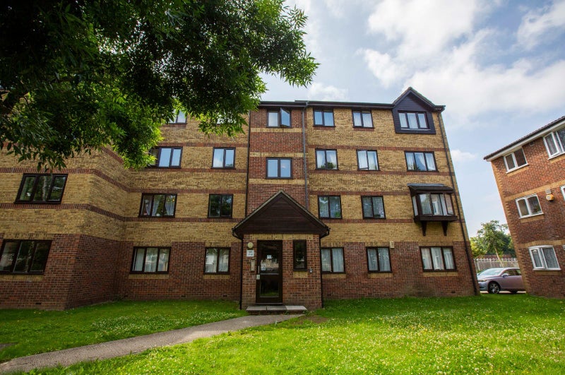 'NEW 1 Bedroom Flat in Barking ' Room to Rent from SpareRoom