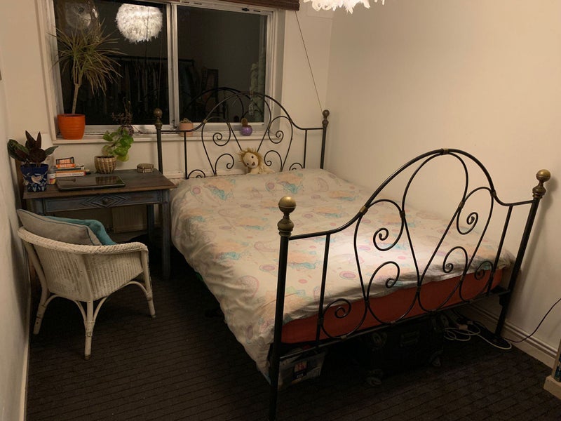 '1 room to rent in 3 bed flat, Acton' Room to Rent from SpareRoom