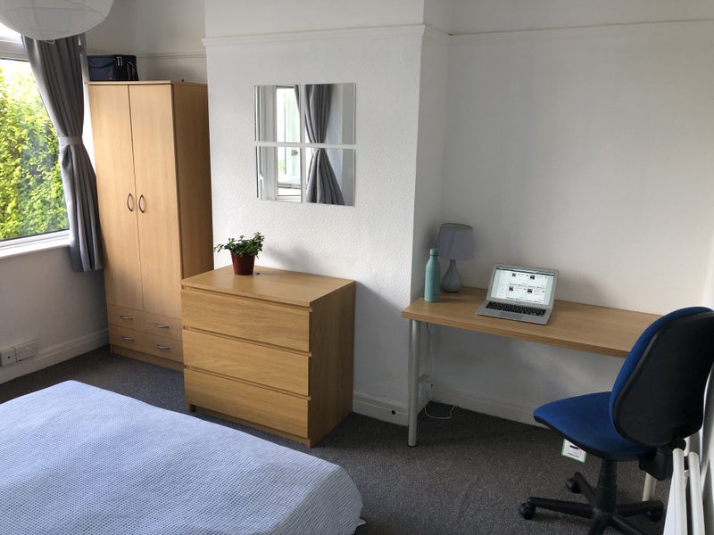 Photo 1: Downstairs bed 1