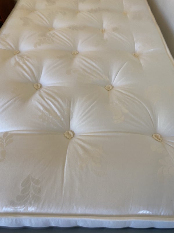 Photo 1: New mattress 