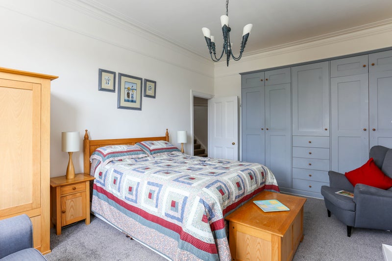 '2 Bed Flat Available in Hounslow' Room to Rent from SpareRoom