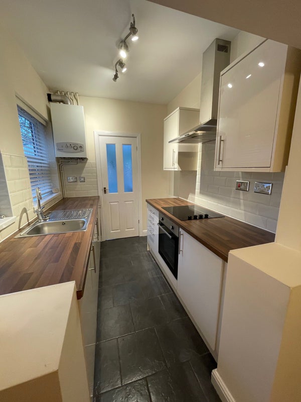 '*SemiInactive* Room To Rent Central Wrexham' Room to Rent from