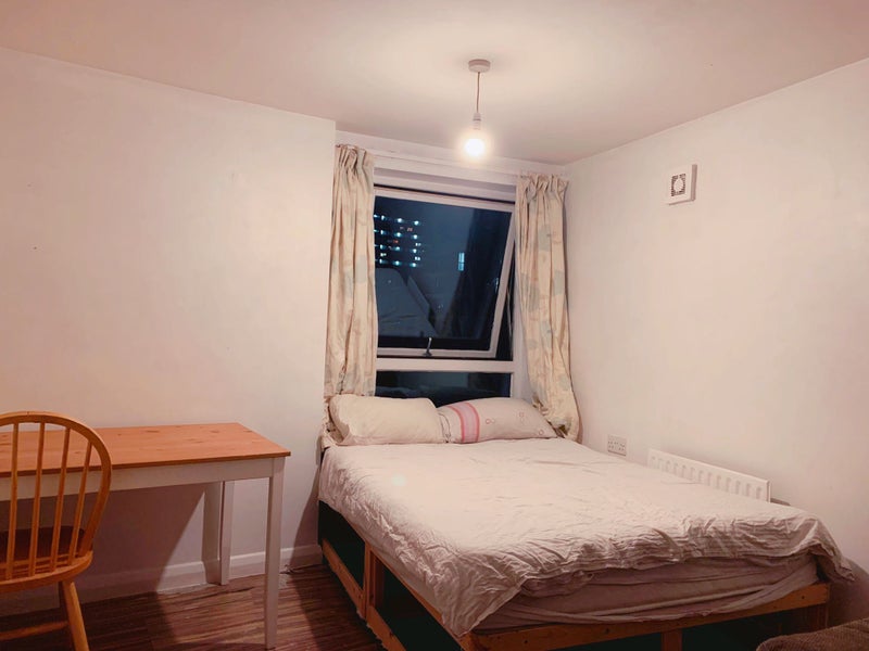 'Single Room Camberwell Green ' Room to Rent from SpareRoom