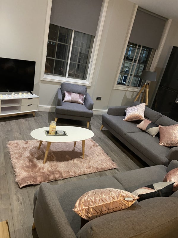 Image result for 'Room to rent in luxury apartment in City Centre' Room to Rent from ...