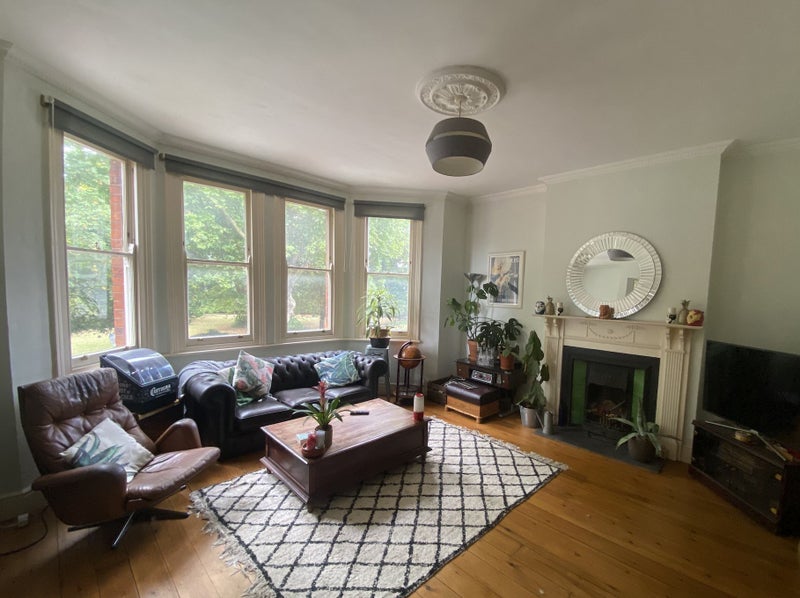 'Double Room in Lewisham ' Room to Rent from SpareRoom