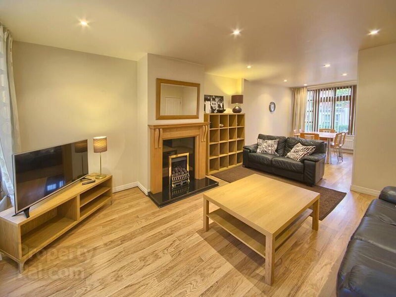 '💠 Double Room Just Off Ormeau Rd 💠' Room to Rent from SpareRoom