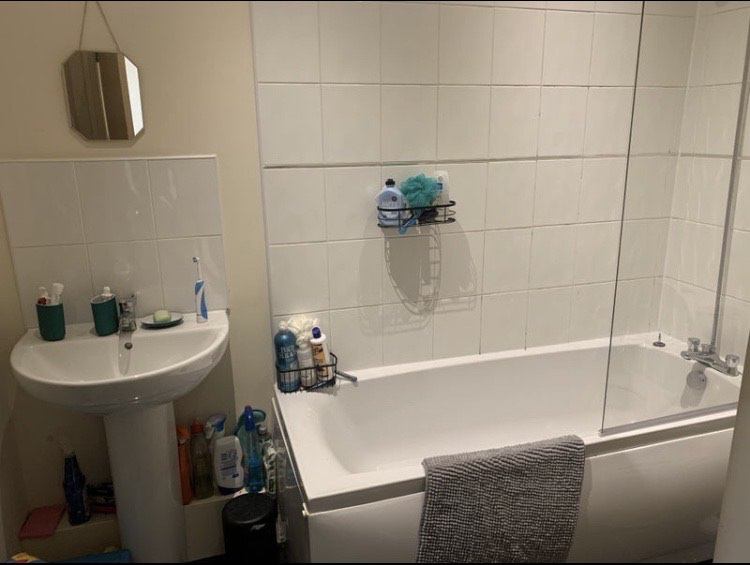 'Room available in Whalley Range/Chorlton' Room to Rent from SpareRoom