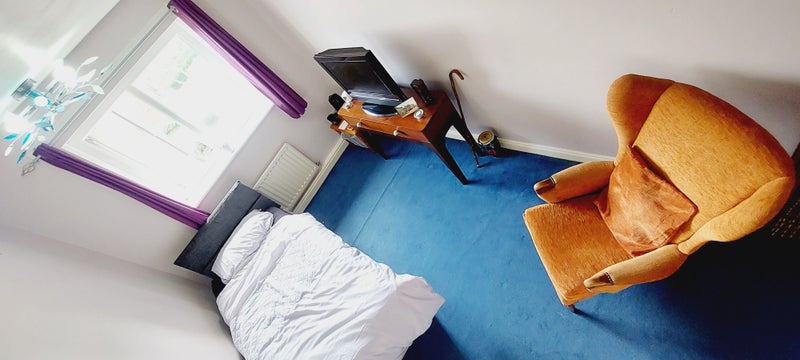 Photo 1: Here's the spare room we are listing