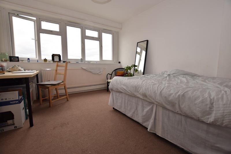 Photo 1: Large double room