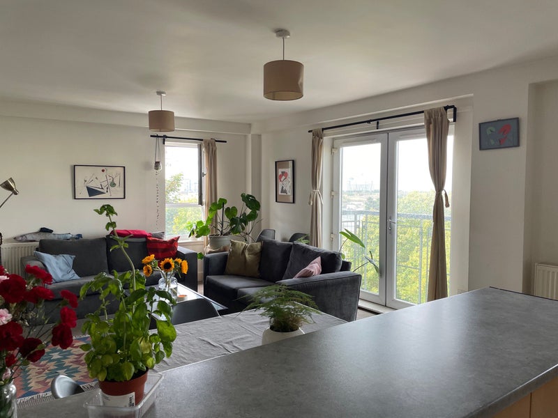 'Cozy room in shared Leith flat' Room to Rent from SpareRoom