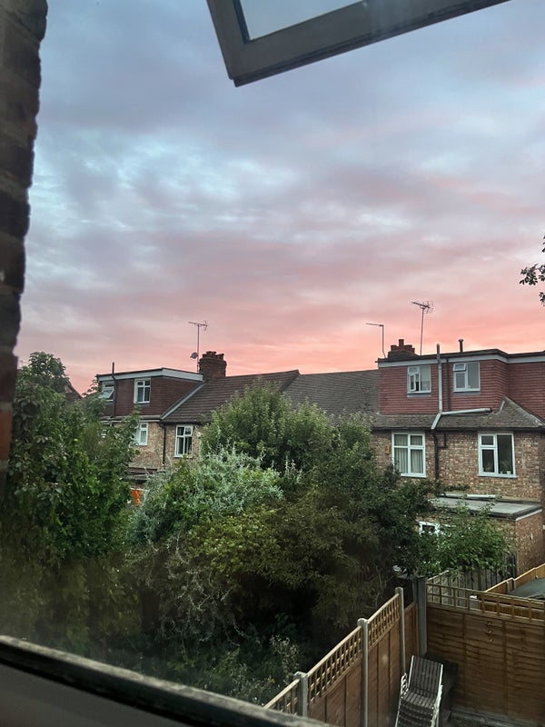 'Sunny Bedroom in East Finchley' Room to Rent from SpareRoom