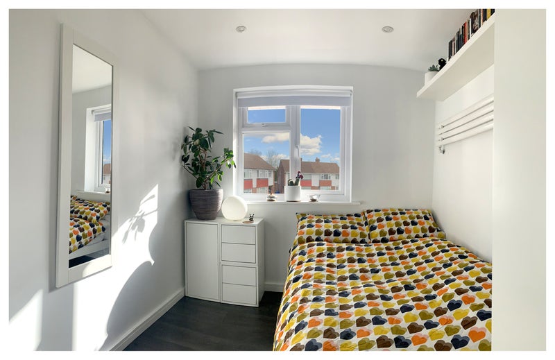 Photo 1: Bedroom 1