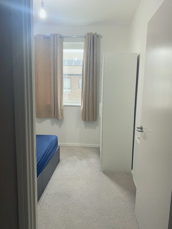 'Double room for rent in Dagenham £550 per month' Room to Rent from