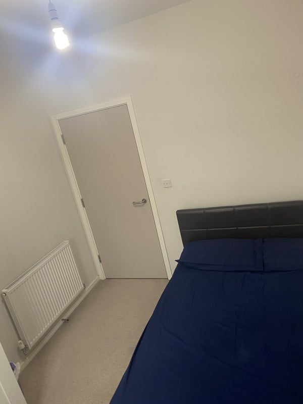'Double room for rent in Dagenham £550 per month' Room to Rent from