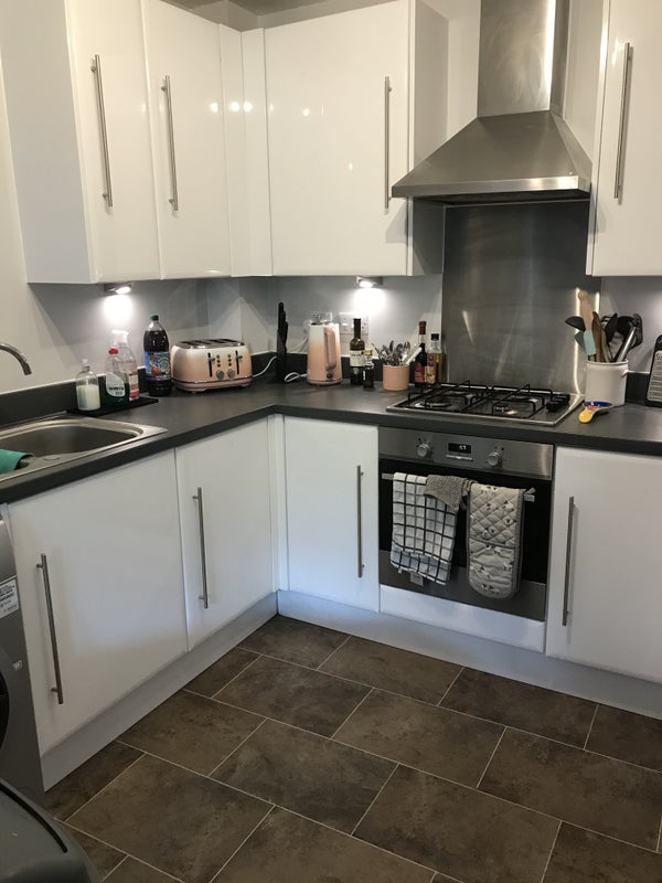 '2 bed flat in Oxford bills included ' Room to Rent from SpareRoom