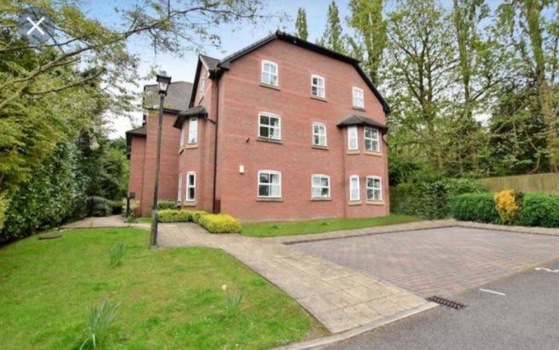 'Didsbury Village double room + bills included. ' Room to Rent from