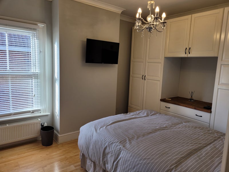 'Two Double Bedrooms Available In Chertsey' Room to Rent from SpareRoom