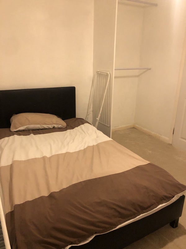 'Double room to rent in feltham' Room to Rent from SpareRoom