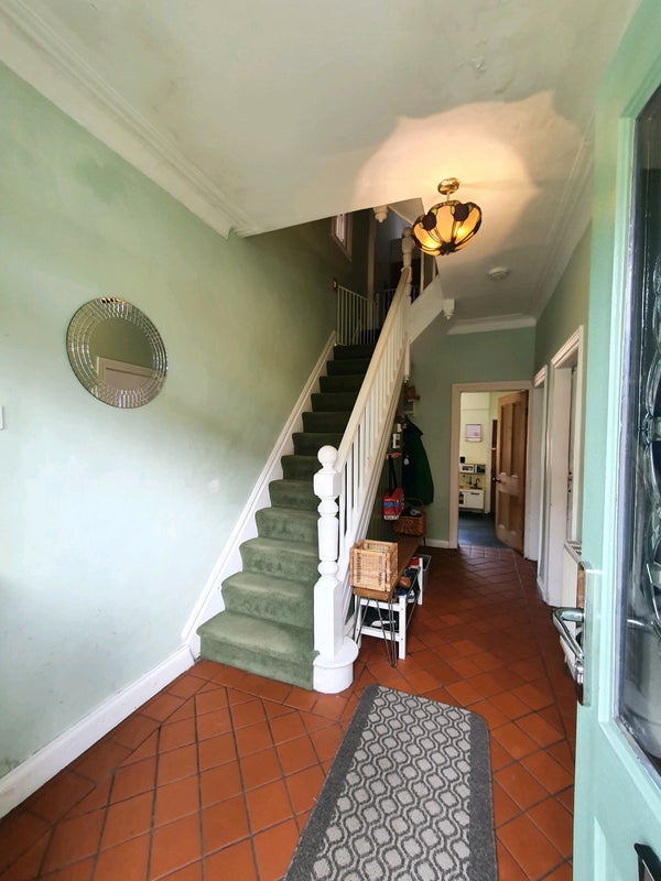 'Attic bedroom & ensuite in New Moston family home' Room to Rent from