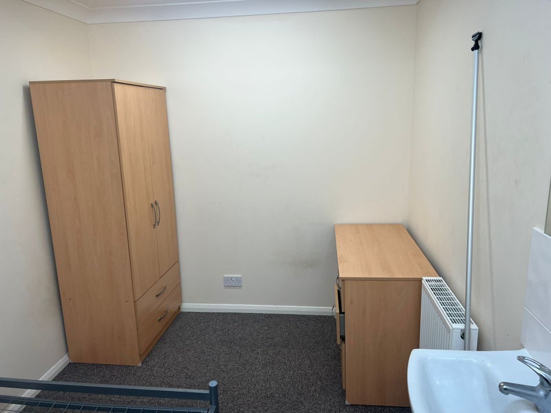 'Room to rent on Mill Road/ Romsey Terrace' Room to Rent from SpareRoom