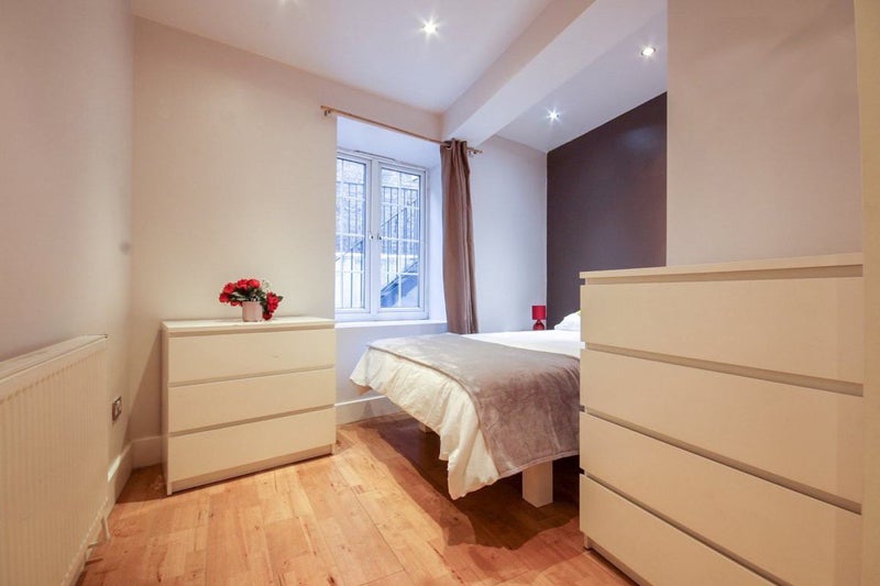 '🔥Stunning Euston Double Room for Single Use' Room to Rent from SpareRoom