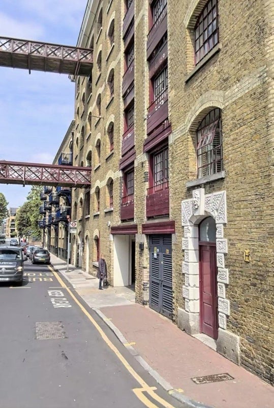 Photo 1: Building