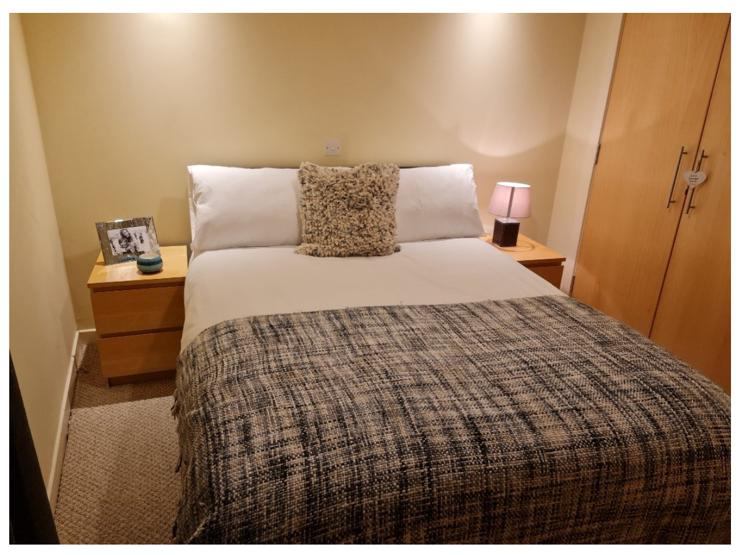 'Ensuite Glasgow Central Modern Bills included ' Room to Rent from