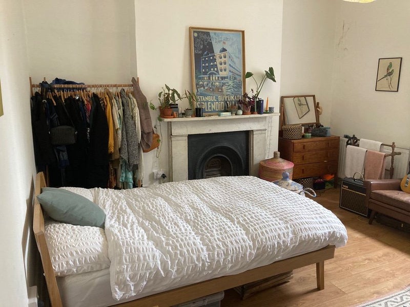 'Large double room available in Stoke Newington' Room to Rent from