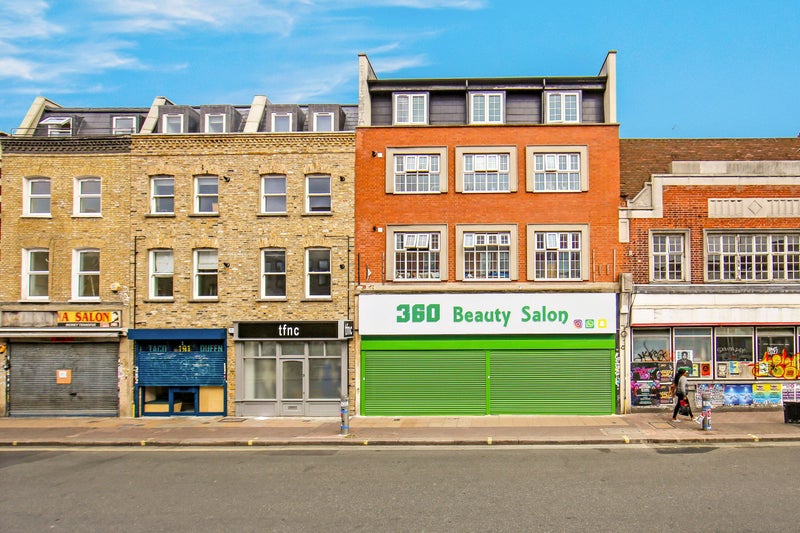 ' Contemporary twobed flat for renting in Peckham' Room to Rent from SpareRoom