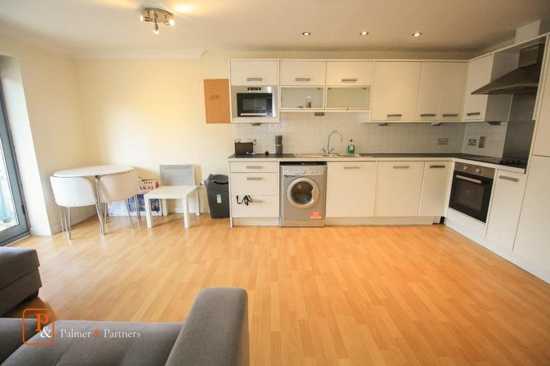 'Rooms for rent near the university of essex ' Room to Rent from SpareRoom
