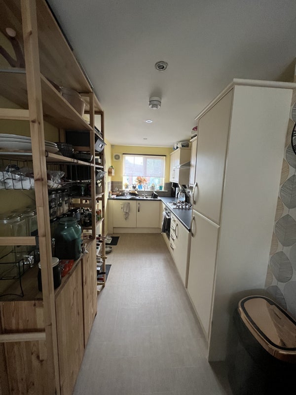 Photo 1: Shared kitchen