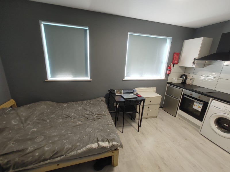'Studio All Bills Included ' Room to Rent from SpareRoom