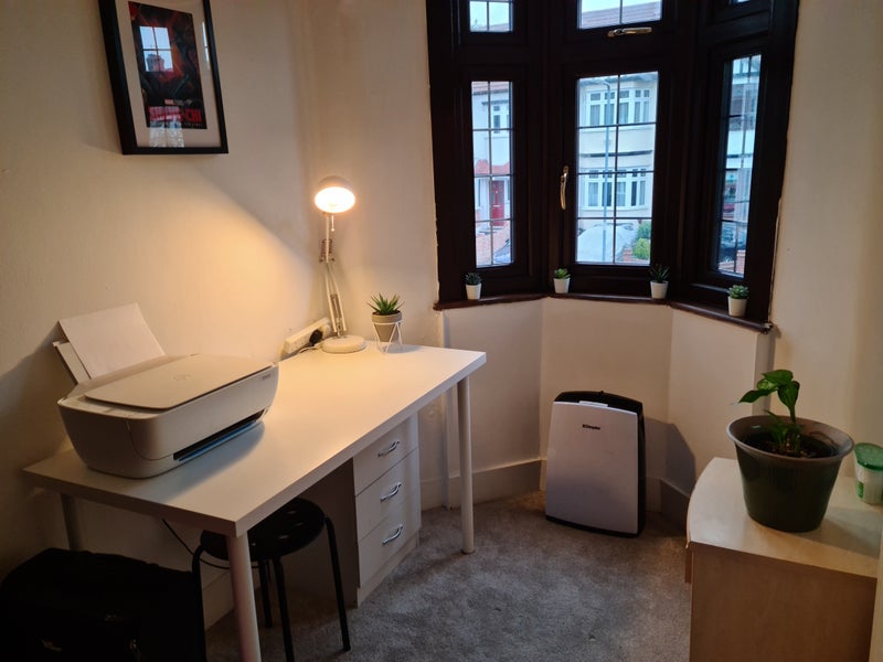 'Wanstead sublet 25th May 15th Sept' Room to Rent from SpareRoom
