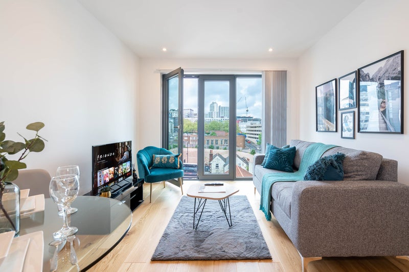 'Fully Furnished 1 Bed Apartment Parking AllBills' Room to Rent from