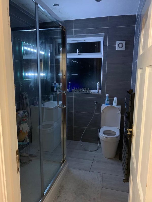 'Double room for Rent in Ilford' Room to Rent from SpareRoom