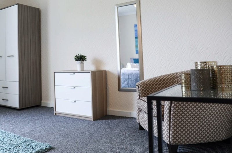 '3 Bed Flat Close to Glasgow City Centre' Room to Rent from SpareRoom