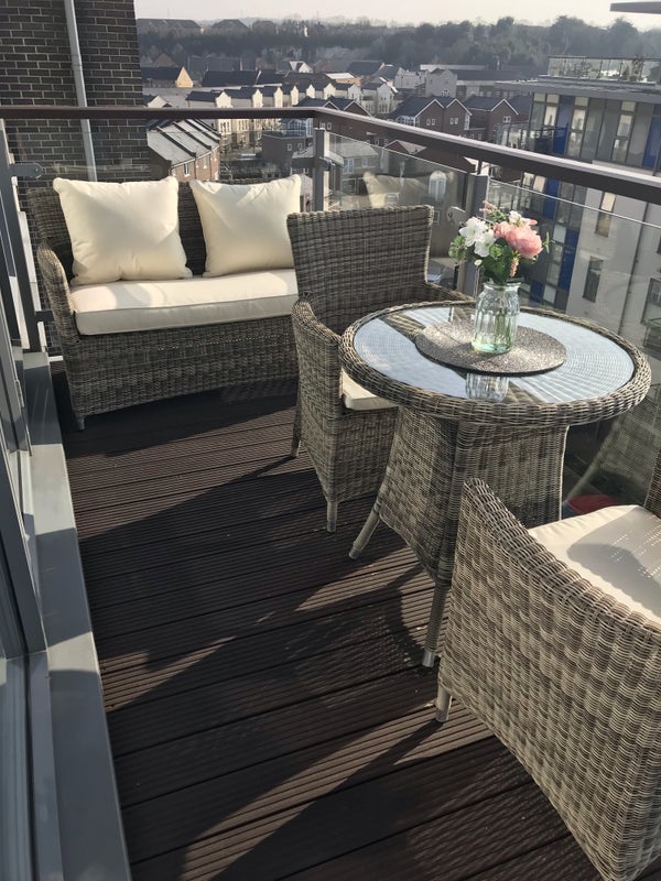 'Modern room own bathroom Greenhithe DA99FB ' Room to Rent from