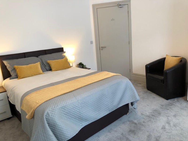 'Double Room Available (for single occupancy)' Room to Rent from SpareRoom