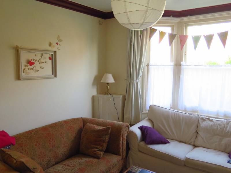 'Great double room in Cowley' Room to Rent from SpareRoom